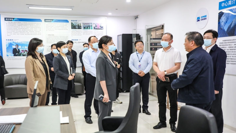 雨花區(qū)委書記劉素月、區(qū)長黃軍其一行赴中機國際考察雨花區(qū)科創(chuàng)公共服務(wù)中心建設(shè)工作